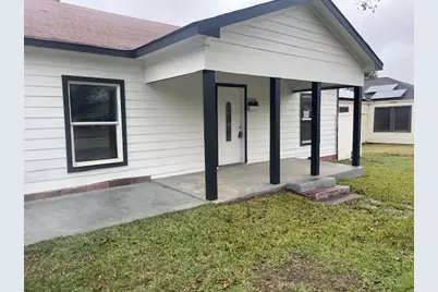 3304 Frazier Avenue, Fort Worth, TX 76110 - Photo 3