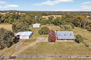 319 Co Rd 224, Gainesville, TX 76240 - Photo 9