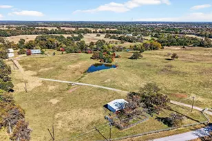 319 Co Rd 224, Gainesville, TX 76240 - Photo 3