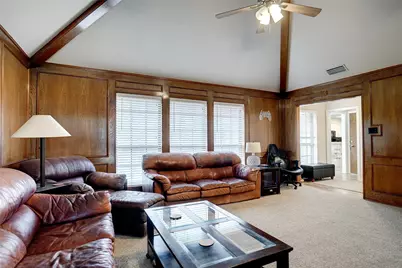 2622 Briarwood Drive, Grapevine, TX 76051 - Photo 5