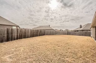 1425 Steve Dr, Crowley, TX 76036 - Photo 39