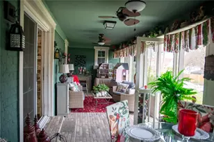 302 S Friou St, Jefferson, TX 75657 - Photo 23