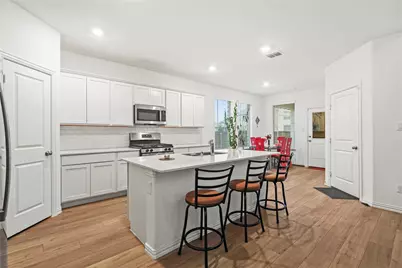 5346 Riverwalk Parkway, Garland, TX 75040 - Photo 9