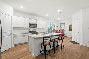 5346 Riverwalk Pkwy, Garland, TX 75040 - Photo 9