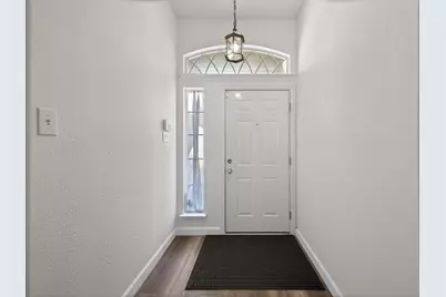 3921 Larkspur Drive, Haltom City, TX 76137 - Photo 3