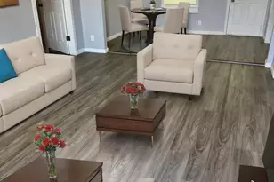 4025 Eastland St, Fort Worth, TX 76119 - Photo 7