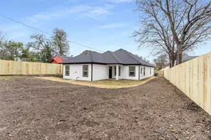 2827 Fernwood Ave, Dallas, TX 75216 - Photo 31