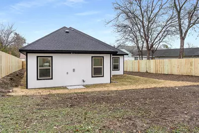 2827 Fernwood Avenue, Dallas, TX 75216 - Photo 33