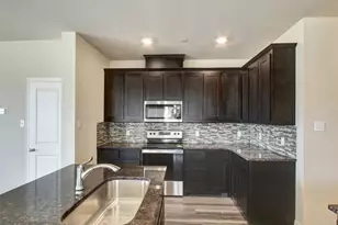 3225 Solana Cir, Denton, TX 76207 - Photo 9