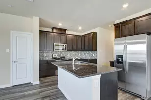 3225 Solana Cir, Denton, TX 76207 - Photo 7