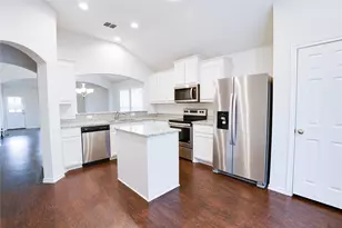 10813 Valor Trail, Fort Worth, TX 76108 - Photo 7