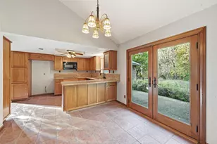 6405 W Red Bird Ln, Dallas, TX 75236 - Photo 7