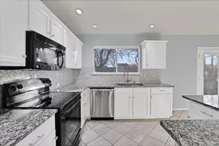 8672 Boswell Meadows Dr, Fort Worth, TX 76179 - Photo 13