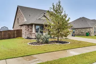 216 Bay, Waxahachie, TX 75165 - Photo 33