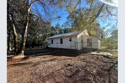 2413 Fm 2574, Palestine, TX 75803 - Photo 7