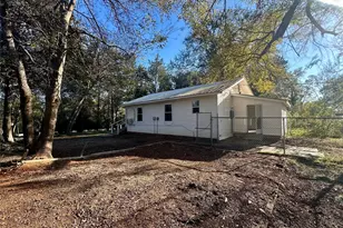 2413 FM 2574, Palestine, TX 75803 - Photo 7