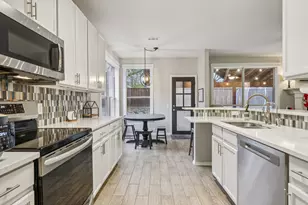 2613 Travis Dr, McKinney, TX 75072 - Photo 3