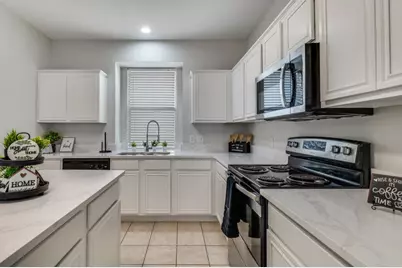 10013 Lakeview Drive, Providence Village, TX 76227 - Photo 9