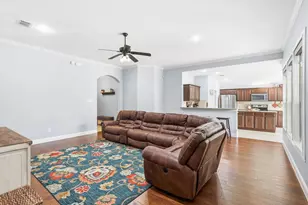 1648 Signature Dr, Weatherford, TX 76087 - Photo 5