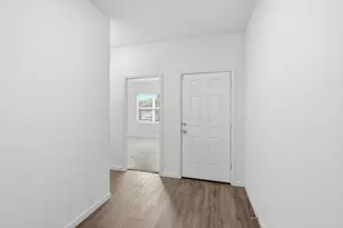 213 Frio River Rd, Glenn Heights, TX 75154 - Photo 5