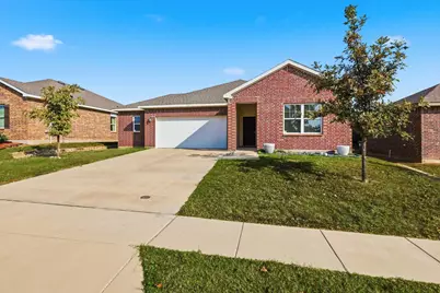 213 Frio River Road, Glenn Heights, TX 75154 - Photo 3