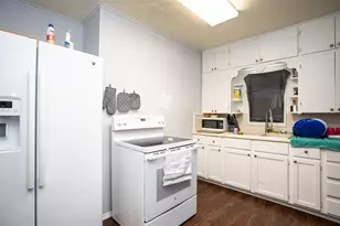 457 Neals Hill Rd, Oak Ridge, TX 76240 - Photo 9