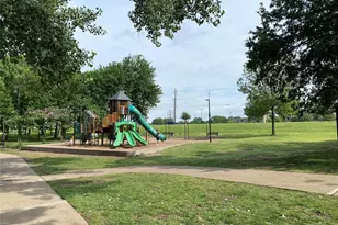 1100 Baker St, McKinney, TX 75069 - Photo 29