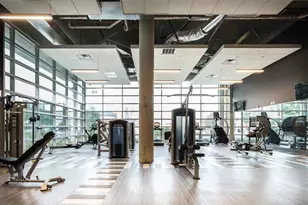 8110 Park Ln, Dallas, TX 75231 - Photo 17