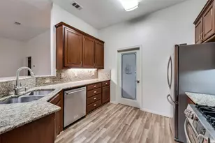 106 S 3rd Ave, Mansfield, TX 76063 - Photo 9