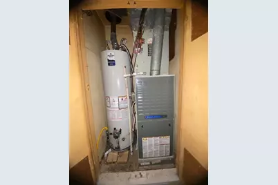 7060 John T White Road, Fort Worth, TX 76120 - Photo 11