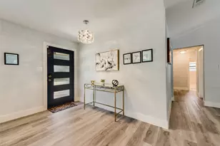 1514 Northland St, Carrollton, TX 75006 - Photo 3