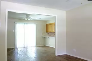 518 Burnwood Dr, Irving, TX 75062 - Photo 7