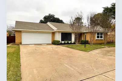 1011 Sam Hill Street, Irving, TX 75062 - Photo 25