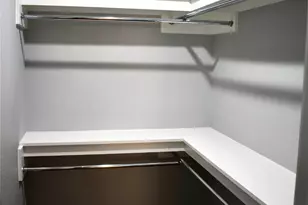 908 McCoy Dr, Irving, TX 75062 - Photo 27