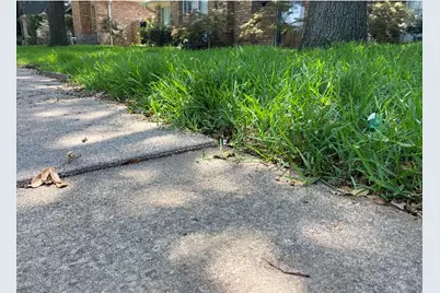 908 McCoy Drive, Irving, TX 75062 - Photo 39