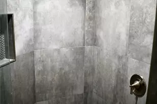 908 McCoy Dr, Irving, TX 75062 - Photo 25