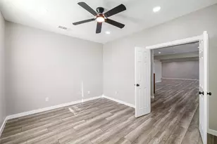 1061 Zmolek Rd, Ennis, TX 75119 - Photo 23