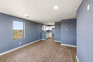 1061 Zmolek Rd, Ennis, TX 75119 - Photo 37