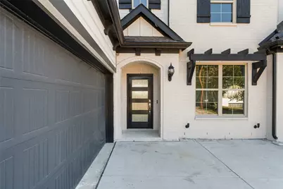 1904 Pembroke Street, Irving, TX 75060 - Photo 3