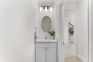 1904 Pembroke St, Irving, TX 75060 - Photo 23