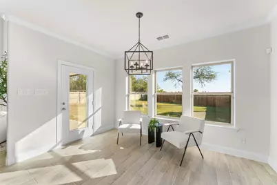 1904 Pembroke Street, Irving, TX 75060 - Photo 13