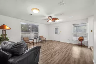 328 Creekview Meadows Dr, Springtown, TX 76082 - Photo 9