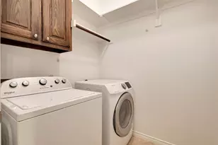 10417 Flat Creek Trail, McKinney, TX 75072 - Photo 11