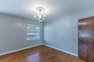 4305 Cummings Dr, North Richland Hills, TX 76180 - Photo 11