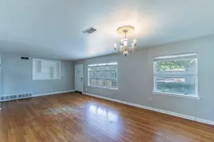 4305 Cummings Dr, North Richland Hills, TX 76180 - Photo 3