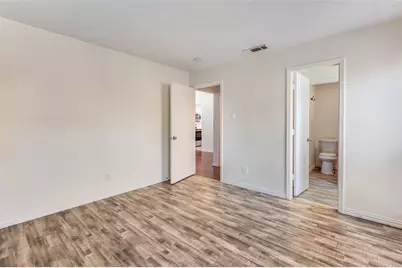 2733 Saint George Place, Arlington, TX 76015 - Photo 13