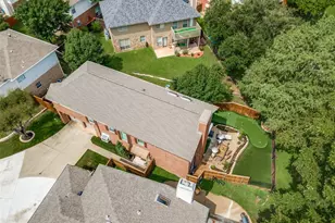 9428 Blue Jay Way, Irving, TX 75063 - Photo 29