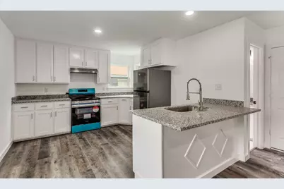 3301 8th Avenue, Fort Worth, TX 76110 - Photo 5