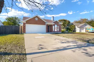 6702 Flamewood Dr, Arlington, TX 76001 - Photo 29