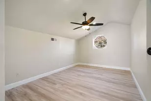 6702 Flamewood Dr, Arlington, TX 76001 - Photo 19